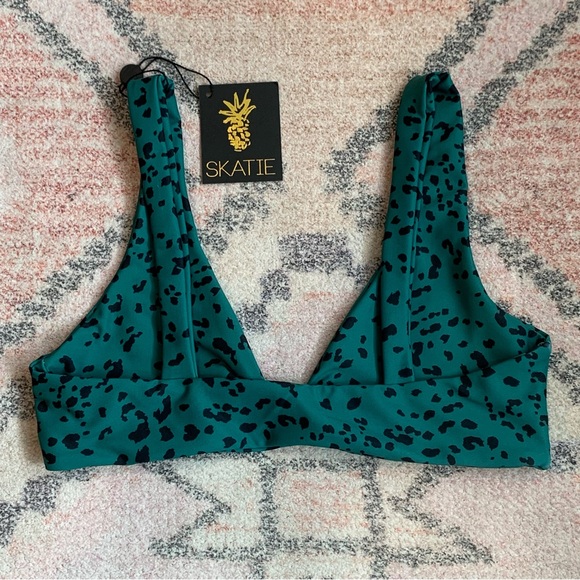 DONATED | SKATIE | NWT Penny in Seabrook, XS - Picture 2 of 5